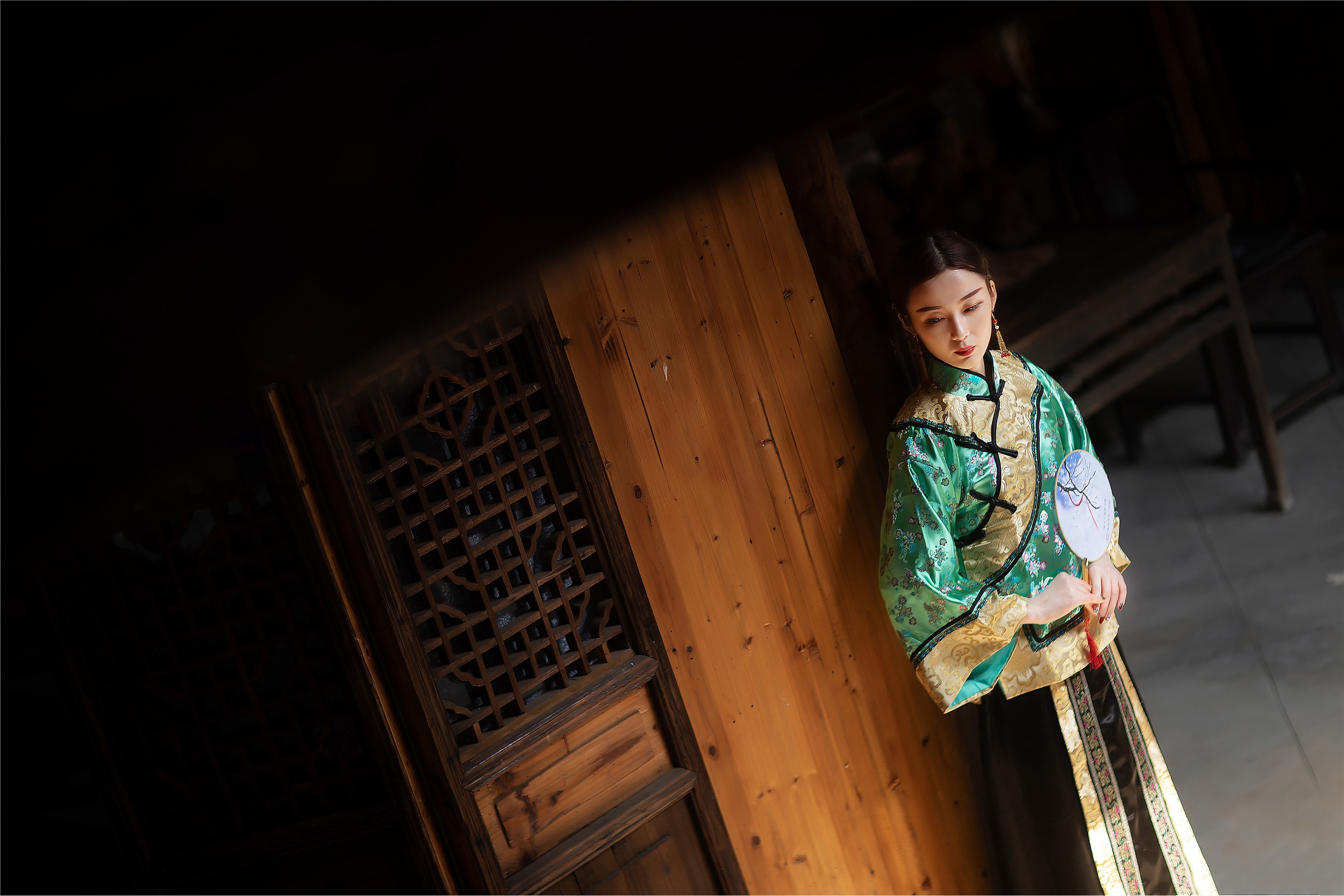 YITUYU艺图语 2021.08.14 往事如烟 小文